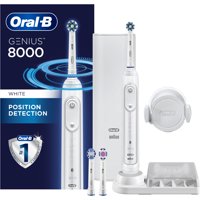 Oral-B elektronikus fogkefe, fehér, Powered by Braun